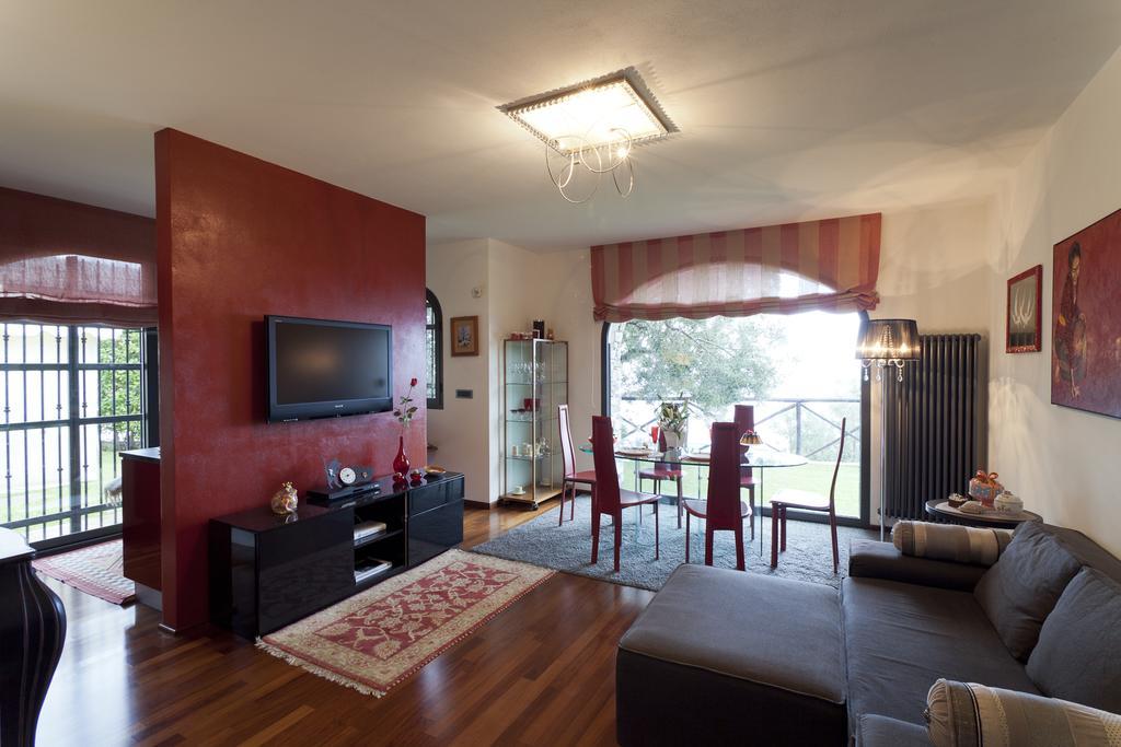 Villa Degli Ulivi B&B Финале Лигуре Екстериор снимка