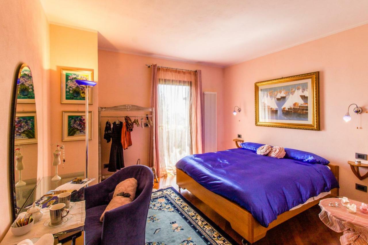 Villa Degli Ulivi B&B Финале Лигуре Екстериор снимка